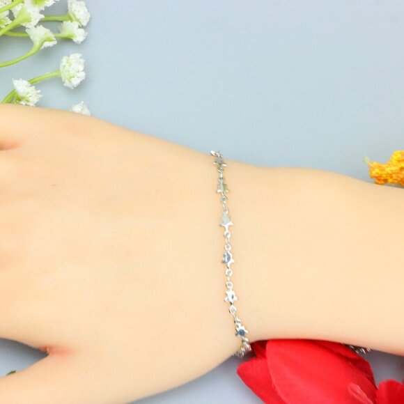 "Elegant & Trendy Bracelet, A Perfect Gift for Women, Thoughtful, EVCH1653 - Picture 3 of 10